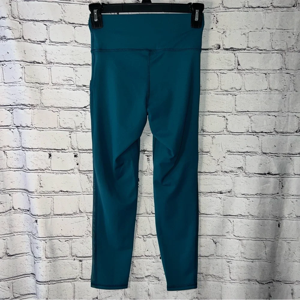 Universal Standard NWT Cropped Mesh Leggings Mid Rise Teal Color Size‎ XS